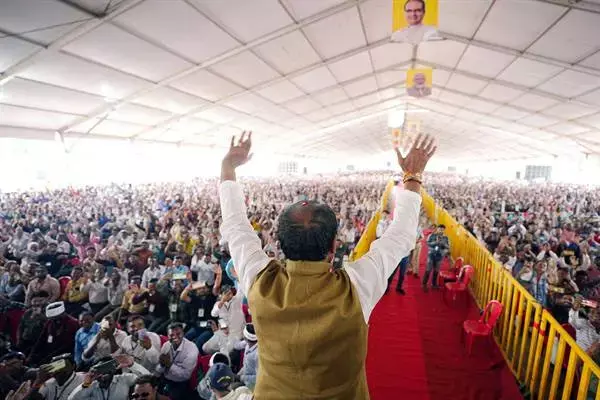 MP Guest teachers News: अतिथि शिक्षक होंगे नियमित!... CM शिवराज सिंह चौहान ने अतिथि शिक्षकों के संबंध में की कई घोषणाएं...