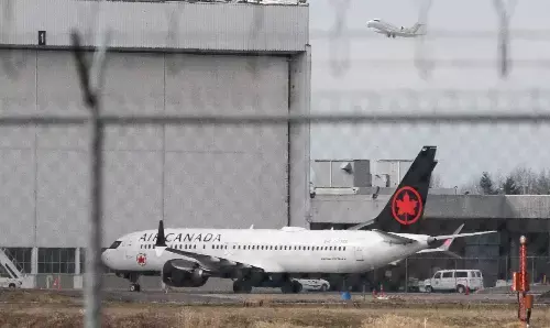Vancouver Airport: वैंकूवर एयरपोर्ट पर बड़ा हादसा, आपस में टकराए एयर कनाडा के दो विमान