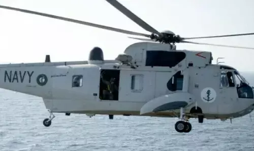 Pak Navy Helicopter Crash: बलूचिस्तान में नौसेना का हेलिकॉप्टर दुर्घटनाग्रस्त, तीन सैनिकों की मौत