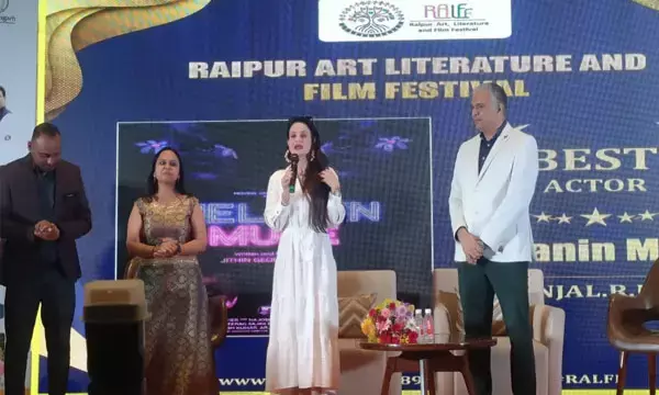 अमीषा पटेल पहुंची फिल्म फेस्टिवल के समापन कार्यक्रम में, बोली- छत्तीसगढ़ में इस तरह फिल्म फेस्टिवल वाकई में हमारे इंडस्ट्री के लिए महत्वपूर्ण