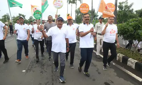 MP Assembly Election 2023: मध्य प्रदेश विधानसभा चुनाव में बुजुर्ग और दिव्यांग घर बैठे कर सकेंगे मतदान