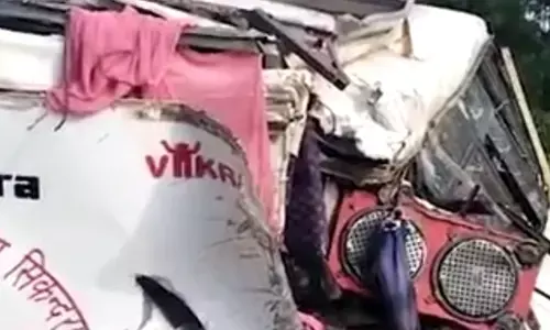 Dausa Road Accident: राजस्थान में दुर्घटना में एमपी और यूपी के दो श्रद्धालुओं की मौत