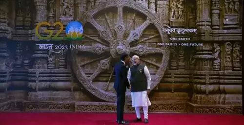 G20 Summit Live: मोदी ने भारत मंडपम में विश्व नेताओं का किया स्वागत G20 Summit Live: मोदी ने भारत मंडपम में विश्व नेताओं का किया स्वागत