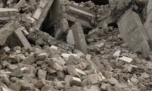 Rajkot News: राजकोट में श्मशान की छत गिरने से 1 की मौत, दो अन्य घायल