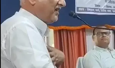 Bihar Politics राम चरित मानस पर शिक्षा मंत्री प्रोफेसर चंद्र शेखर के फिर विवादित बोल, बीजेपी ने मंत्री को बताया साइनाइड