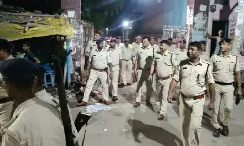 Bihar Crime News: बिहार के पटना में दो गुटों में झड़प, गोलीबारी में 3 की मौत कई घायल
