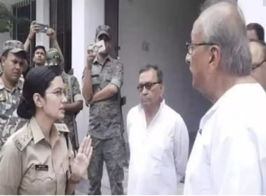 IPS vs IPS: पूर्व आईपीएस से भिड़ना पड़ा महिला आईपीएस को महंगा, बहस के बाद हुआ तबादला...