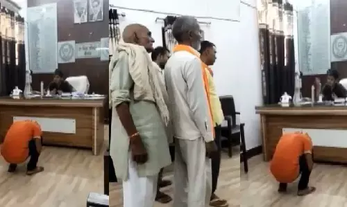 Bareilly Viral Video: शमशान की जमीन मांगने आए शख्‍स को SDM ने बनाया मुर्गा, वीडियो हुआ वायरल