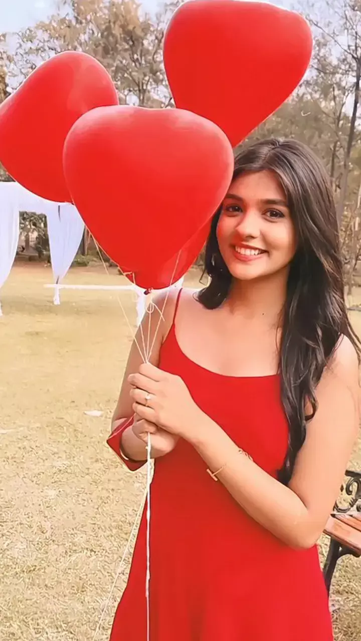Yeh Rishta Kya Kehlata Hai 18 September 2023: अभिमन्यु ने बचाई अक्षरा की इज्जत, क्या फिर खिलेगा दोनों के दिल में प्यार का फुल...