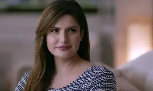 Zareen Khan Arrest Warrant: जरीन खान के खिलाफ अरेस्ट वारंट जारी, यहां जानें पूरा मामला