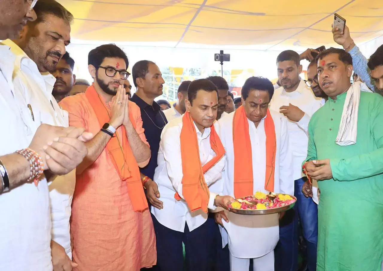 Aditya Thackeray News: छिंदवाड़ा पहुंचे आदित्य ठाकरे, कमलनाथ से पूछा शपथ ग्रहण की तारीख