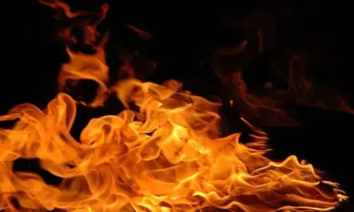 Mumbai Fire News: मुंबई के मॉल में लगी भीषण आग, 14 को बचाया गया, तीन दमकलकर्मी घायल