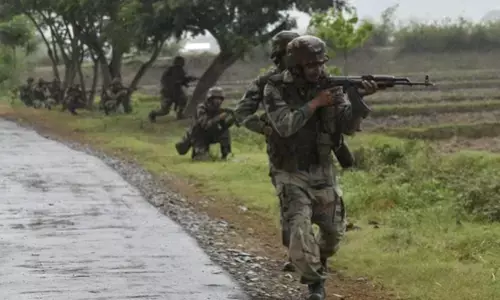 Manipur Violence Update: उपद्रवियों ने मॉडिफाई कराये सेना जैसे वाहन, कार्रवाई की मांग