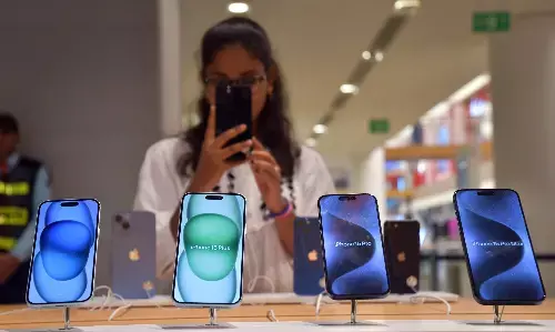 Apple की भारतीय सप्लायर Pegatron ने रोका iPhone बनाने का काम, आग लगने के बाद लिया फैसला