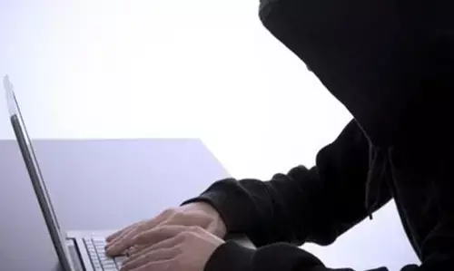 Jharkhand Crime News: मैसेजिंग ऐप के जरिए Child Porn Video बेचने वाले रैकेट का सदस्य केरल से गिरफ्तार