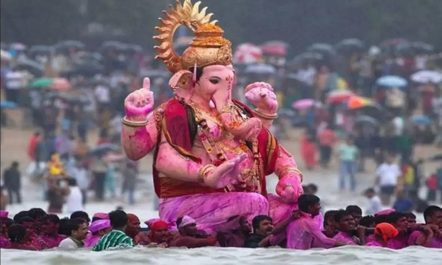 Mumbai Ganpati Visarjan: मुंबई में गणपति विसर्जन के दौरान अरब सागर में डूबने से नाबालिग की मौत