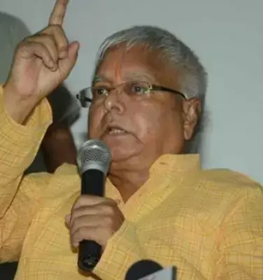 ठाकुर का कुआँ में गलत क्या? MP मनोज झा के समर्थन में उतरे लालू यादव