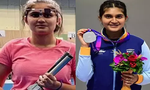 महिलाओं की 10 मीटर एयर पिस्टल में पलक को गोल्ड, ईशा को स‍िल्वर