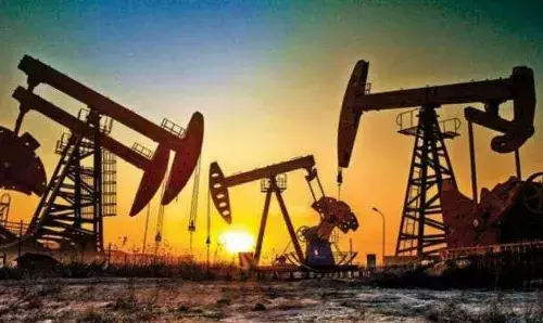 Windfall Tax: सरकार ने फिर बढ़ाया क्रूड पर विंडफॉल टैक्स, डीजल, ATF पर किया कम