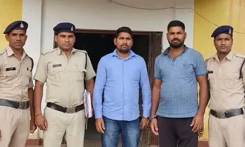 Janjgir Champa News: पटवारी गिरफ्तार, भांजे के आत्महत्या मामले में पुलिस की कार्रवाई...