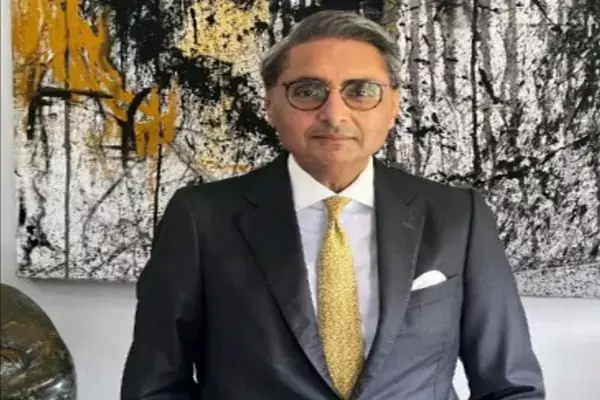 विमान दुर्घटना में भारतीय व्यवसायी, बेटे सहित छह की मौत...