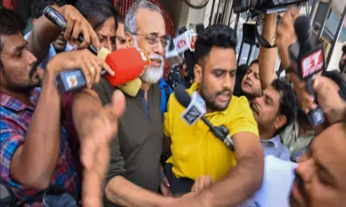 NewsClick Editor : न्यूजक्लिक के प्रधान संपादक प्रबीर पुरकायस्थ 7 दिन की पुलिस रिमांड पर, दफ्तर भी हुआ सील