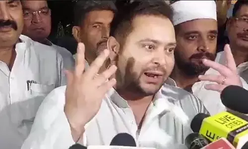 Sanjay Singh arrested: दिल्‍ली से जमानत लेकर लौटे डिप्‍टी सीएम तेजस्‍वी: बोले- डरी हुई है बीजेपी, सच बोलने पर दबाया जा रहा है