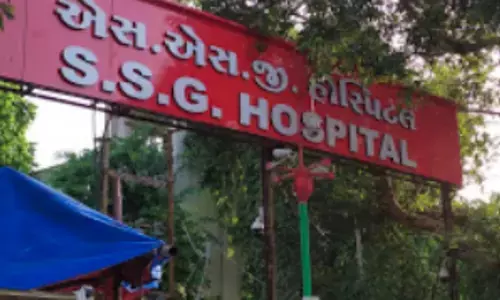 गुजरात के इस अस्पताल में भिड़े दो गुट-जमकर हुई मारपीट एक दर्जन गिरफ्तार