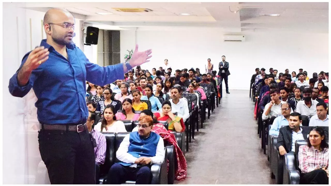 आंजनेय विश्वविद्यालय में साइबर सुरक्षा स्थिति और करियर पर व्याख्यान का आयोजन... आंजनेय विश्वविद्यालय में साइबर सुरक्षा स्थिति और करियर पर व्याख्यान का आयोजन...