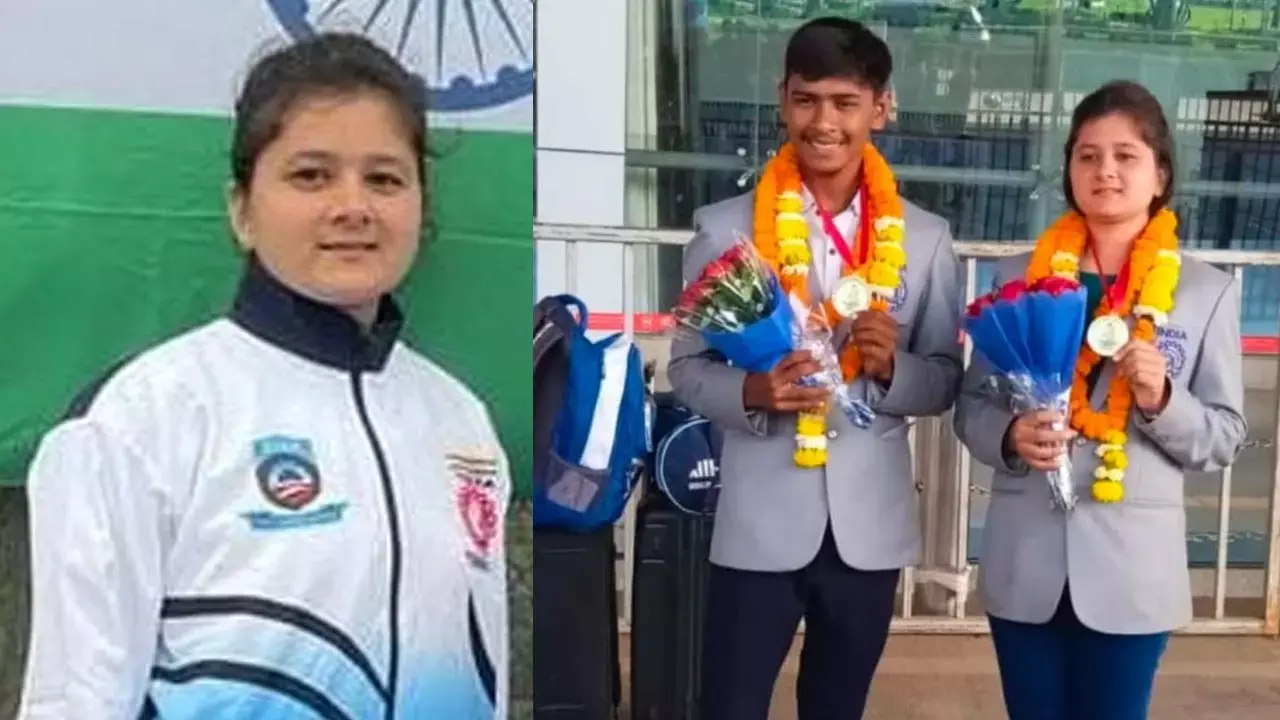 पं. हरिशंकर शुक्ल स्मृति महाविद्यालय के प्रतिभावान खिलाड़ियों ने विश्वकप में रचा इतिहास पं. हरिशंकर शुक्ल स्मृति महाविद्यालय के प्रतिभावान खिलाड़ियों ने विश्वकप में रचा इतिहास