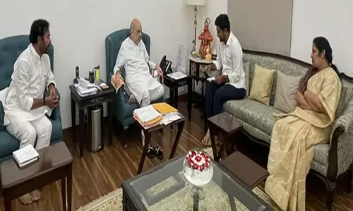 Chandrababu Naidu: नारा लोकेश ने दिल्ली में शाह से की मुलाकात, जेल में बंद पिता नायडू की जान को बताया खतरा