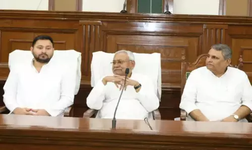 Bihar Cabinet Meeting: दुर्गा पूजा से पहले कर्मचारियों को मिला तोहफा, प्रोन्नति योग्य कर्मियों को मिलेगा प्रभार