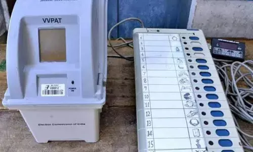 EVM: वीवीपैट से निकलेगी अडानी की तस्वीर, कांग्रेस के आरोप पर चुनाव आयोग का आया बयान, बताया....