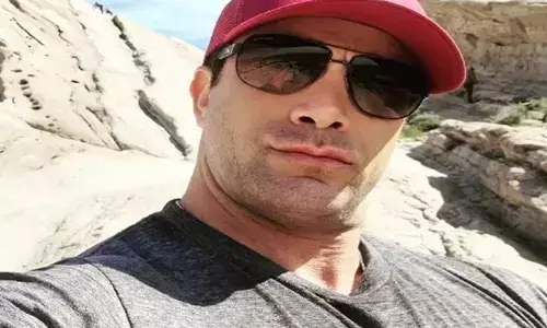 Murder of Actors Mother: इस मशहूर एक्टर की मां की उनके ही घर में हत्या, जानिए पूरा मामला...