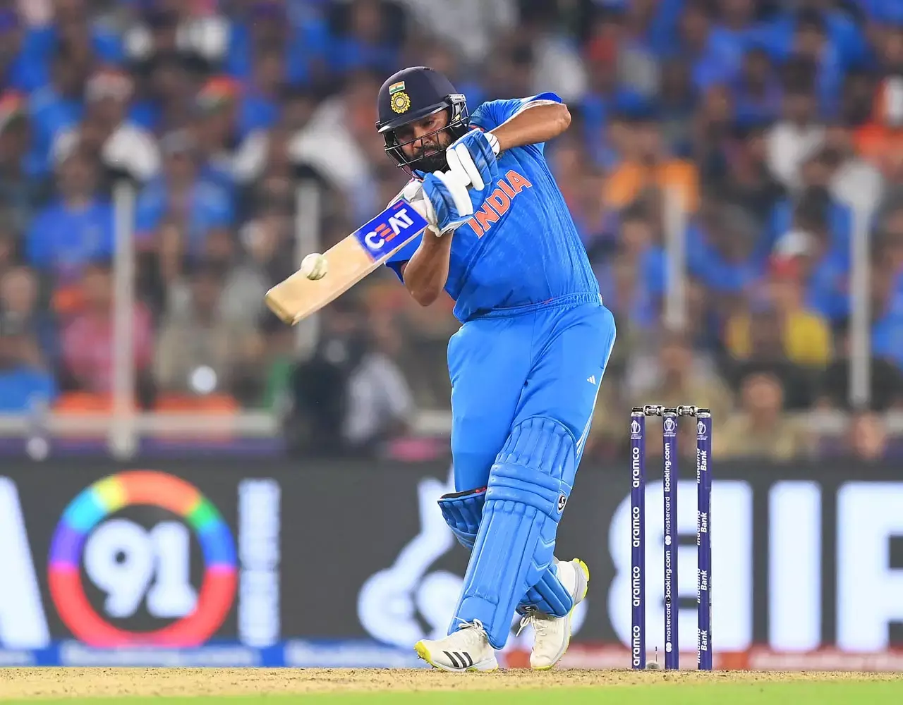IND vs PAK World Cup 2023 : गेंदबाजों और रोहित के दम पर भारत ने पाकिस्तान को पीटा, लगातार आठवीं जीत...