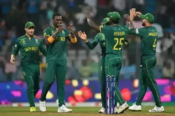 World Cup 2023 : वर्ल्ड कप 2023 में साऊथ अफ्रीका की बड़ी जीत, इंग्लैंड को 229 रनों से हराया....