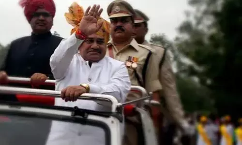 Surya Prakash Meena Biography: कौन हैं शमशाबाद से Bjp प्रत्याशी सूर्य प्रकाश मीणा