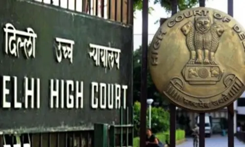 आयुष्मान भारत योजना में आयुर्वेद, योग, प्राकृतिक चिकित्सा शामिल करने की मांग पर दिल्ली हाई कोर्ट का नोटिस