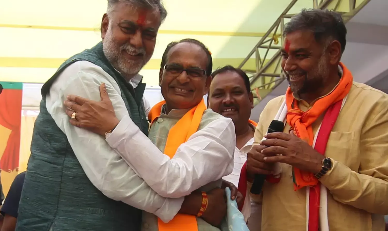 कांग्रेस सत्ता में आई तो महिलाओं, बेटियों और बुजुर्गों की आर्थिक मदद बंद कर देगी: शिवराज