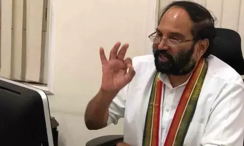 Telangana Election 2023: तेलंगाना चुनाव में कांग्रेस की मांग, अधिसूचना से पहले योजनाओं का नकद लाभ हस्तांतरित किया जाए