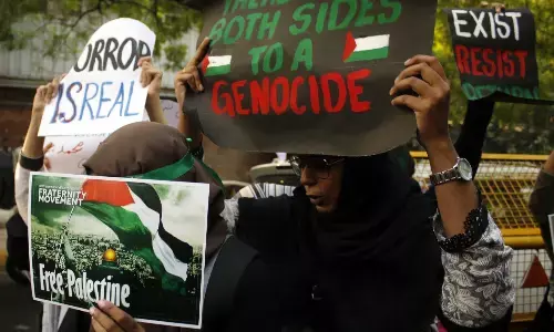 Israel-Hamas War: दिल्ली पुलिस ने इजरायल के खिलाफ प्रोटेस्ट को रोका, फिलिस्तीन समर्थक 50 प्रदर्शनकारियों को हिरासत में लिया