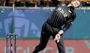 ICC World Cup 2023 : मेच के दौरान न्यूजीलैंड के तेज गेंदबाज़ लॉकी फर्ग्युसन हुए चोटिल, जानिये पूरा मामला