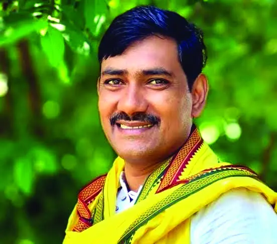 Montu Solanki Biography: कौन हैं मोंटू सोलंकी, कांग्रेस ने सेंधवा से बनाया प्रत्याशी