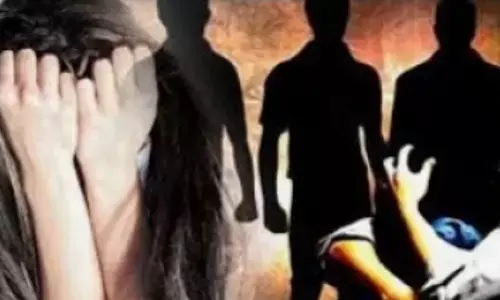 Sambhal Crime News: संभल में 19 वर्षीय युवती का अपहरण, 5 लोगों ने 20 दिन तक किया सामूहिक दुष्कर्म