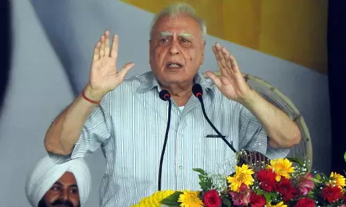 Liquor Scam Case: कपिल सिब्बल ने कहा, पीएमएलए के घोर दुरुपयोग के प्रति अदालतों के जागने का समय