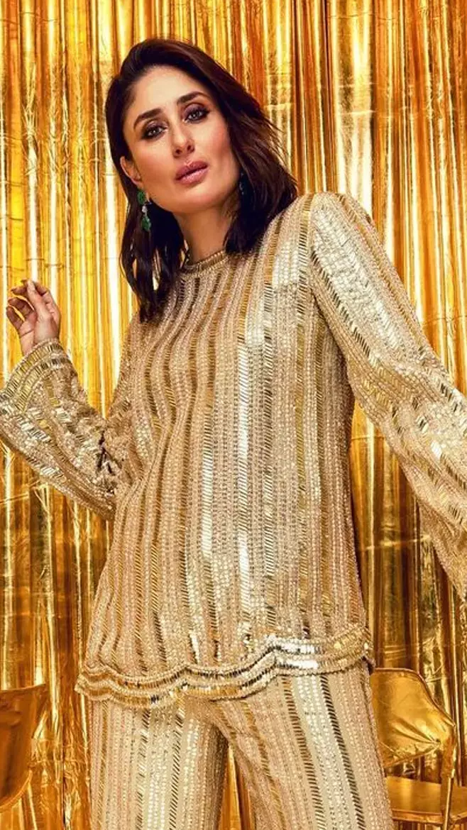 गोल्डन आउटफिट में बेबो ने लूटी महफिल, देखिए करीना कपूर के दिलकश तस्वीरें...