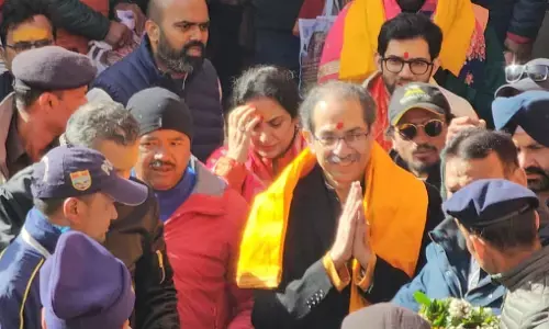 Badrinath Dham: बदरी विशाल के दर्शन को पहुंचे महाराष्ट्र के पूर्व सीएम उद्धव ठाकरे, की विशेष पूजा अर्चना