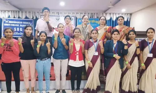 Chhattisgarh News: पं. हरिशंकर शुक्ल स्मृति महाविद्यालय में चुनावी पाठशाला का आयोजन...