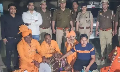 Elvish Yadav News: Elvish Yadav मामले में थाना प्रभारी लाइन हाजिर, सिर्फ दावों पर हुई FIR, सबूत के नाम पर कुछ भी नहीं