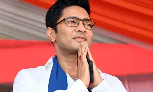 Bengal Jobs Scam: स्कूल नौकरी घोटाला मामले में ED दफ्तर पहुंचे अभिषेक बनर्जी, टीएमसी नेता से हो रही पूछताछ